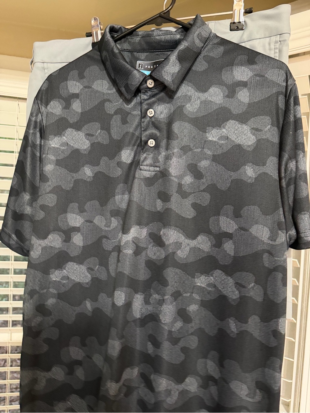 PGA Tour Men's Black & Gray Camo Polo Shirt